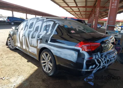 2016 Volkswagen Passat 1.8T Sel z USA, uszkodzony, nr VIN 1VWCS7A31GC053501